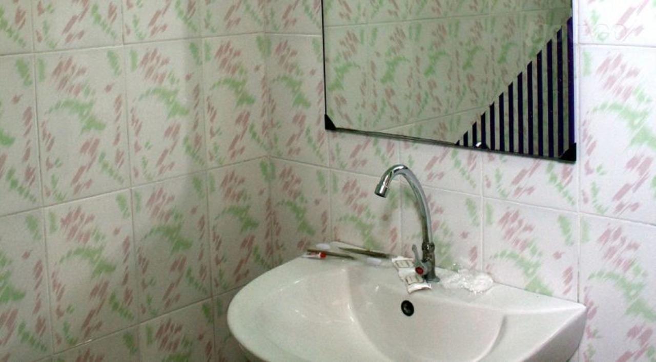 Saw Nyein San Guest House Nyaung-U Dış mekan fotoğraf